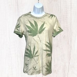 Handmade Cannabis Leaf T Shirt Bleach Dyed Size Small New